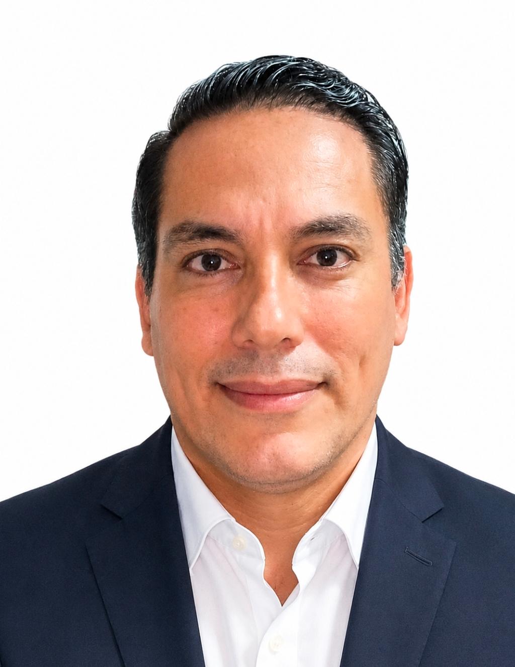 Dr. Jaime Loyola Granda